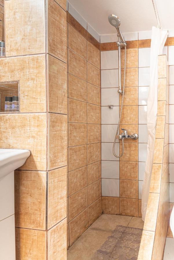 Boutique Apartment With Parkview Ираклион Экстерьер фото